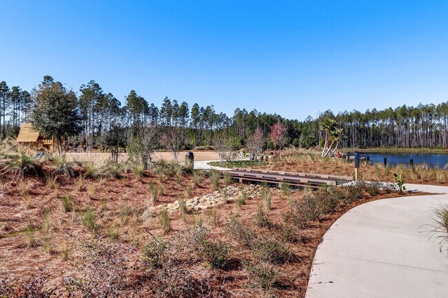 Building Photo - 632 Palmetto Pl