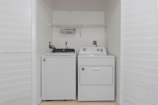 Building Photo - 706 NW 108th Terrace