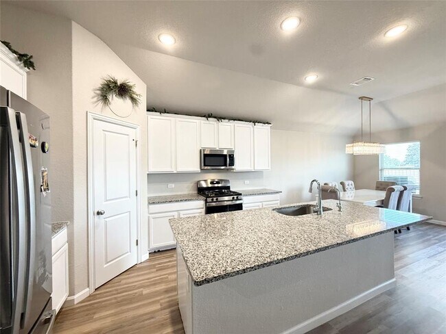 Building Photo - 142 Periwinkle Ln