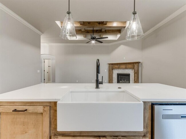 Building Photo - 3005 SW 133rd St