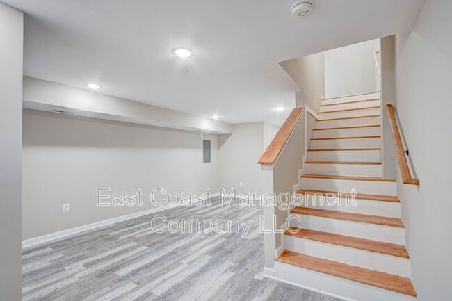 Building Photo - 601 Richwood Ave