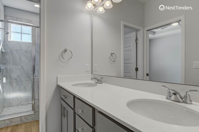 Building Photo - Amelia Island Coastal Charmer!