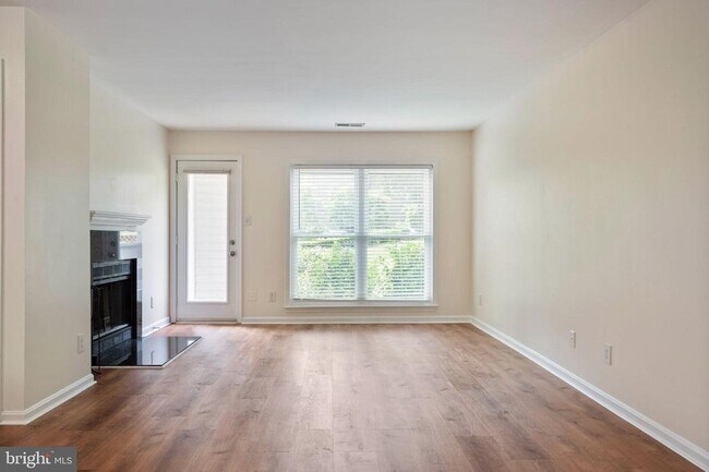 Building Photo - 10300 Appalachian Cir