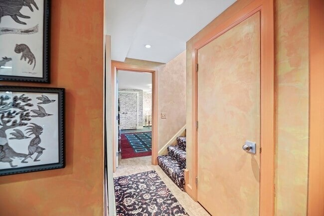 Building Photo - 38 Cumberland Ave