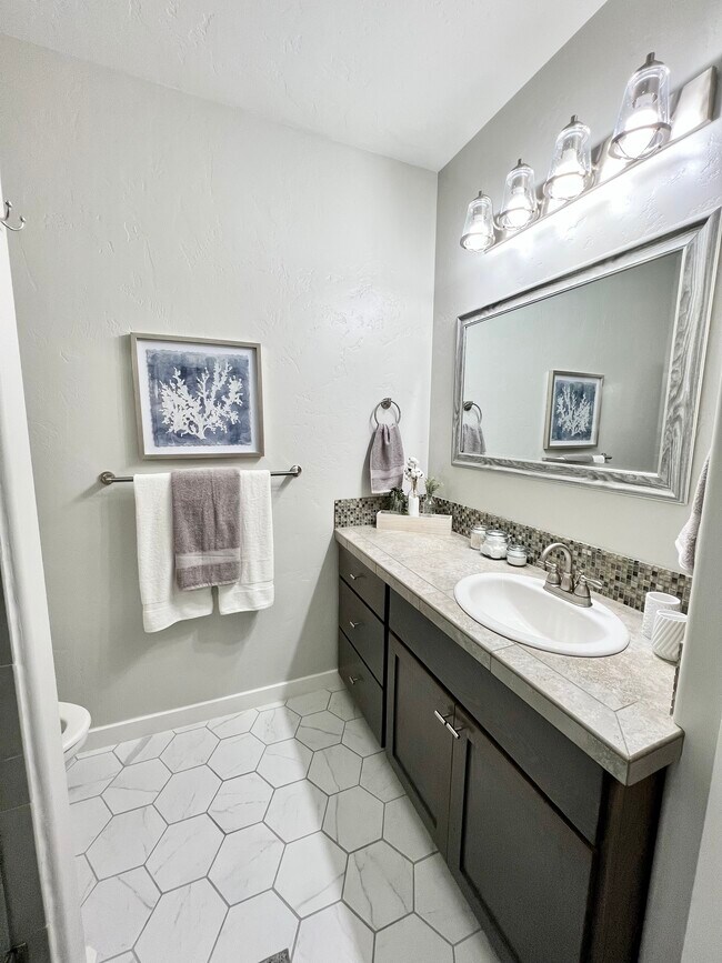 Building Photo - 5068 W Targee St