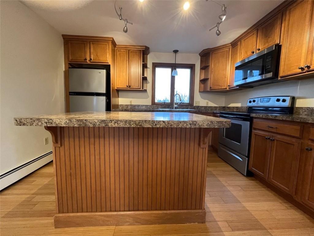 Building Photo - 3 Buttonwood St