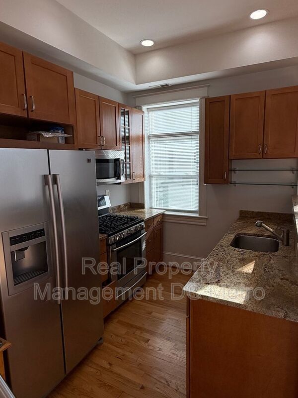 Building Photo - 3538 13th St NW