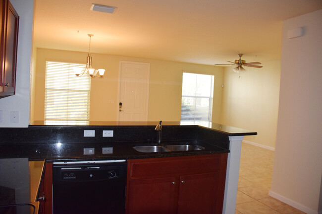 Building Photo - 4536 Monarch Way