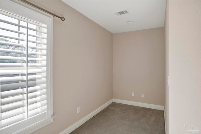 Building Photo - 10692 Squall Line Rd