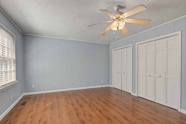 Building Photo - 2935 Arcadia Dr