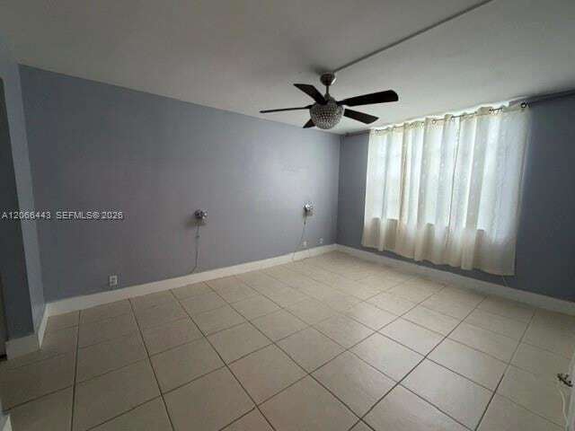 Building Photo - 9420 Poinciana Pl