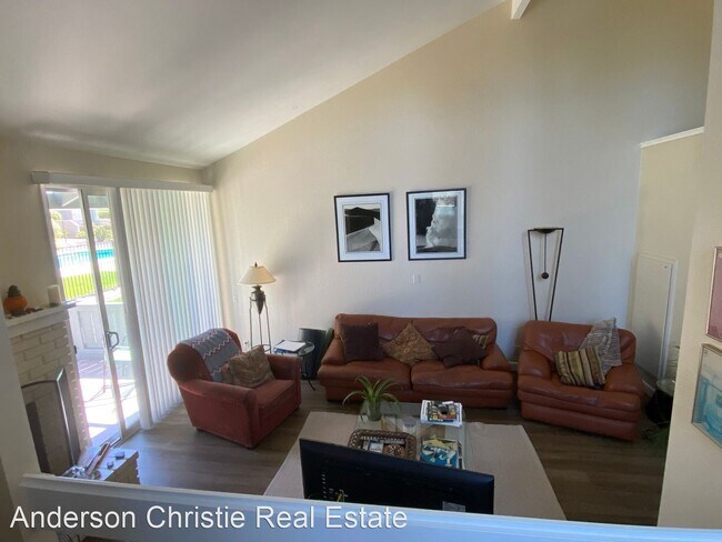 Building Photo - 2 br, 2 bath House - 1021 Via Tornasol