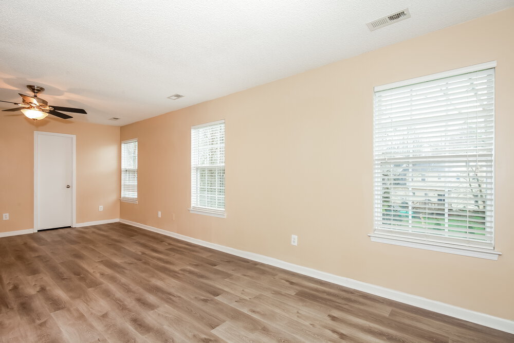 Building Photo - 9353 White Aspen Pl