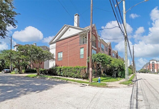 Building Photo - 2603 W Dallas St