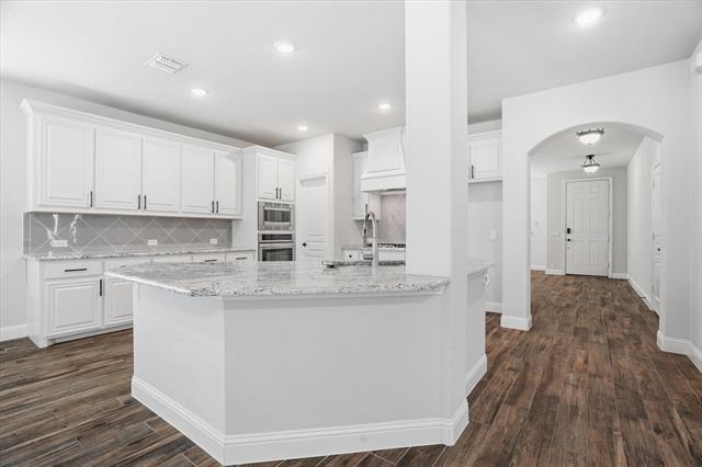 Building Photo - 7228 Windy Ridge Dr