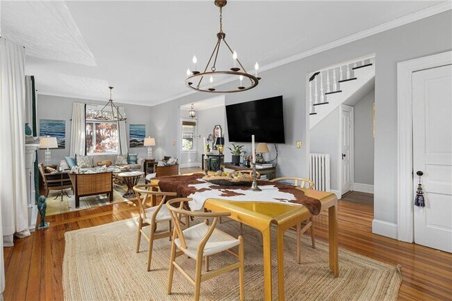 Building Photo - 30 Bull St