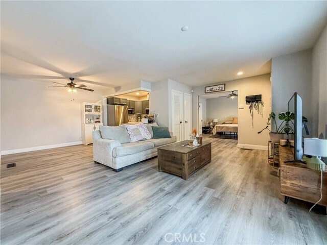 Building Photo - 25755 Via Lomas