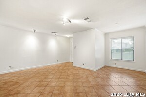 Building Photo - 8942 Kenton Ct