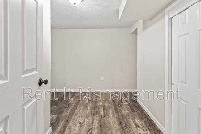 Building Photo - 3314 Franklin St