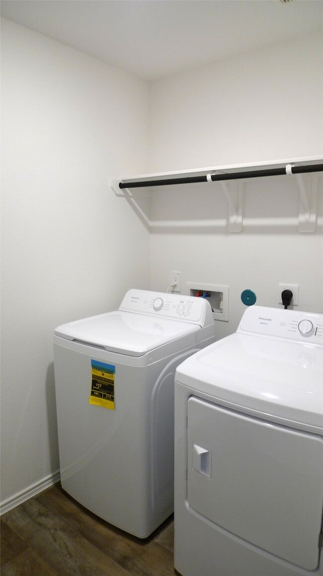 Building Photo - 3715 Zoeys Wy