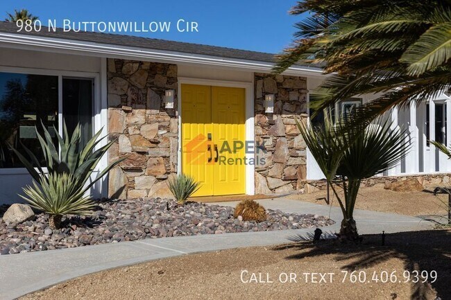 Building Photo - 980 N Buttonwillow Cir