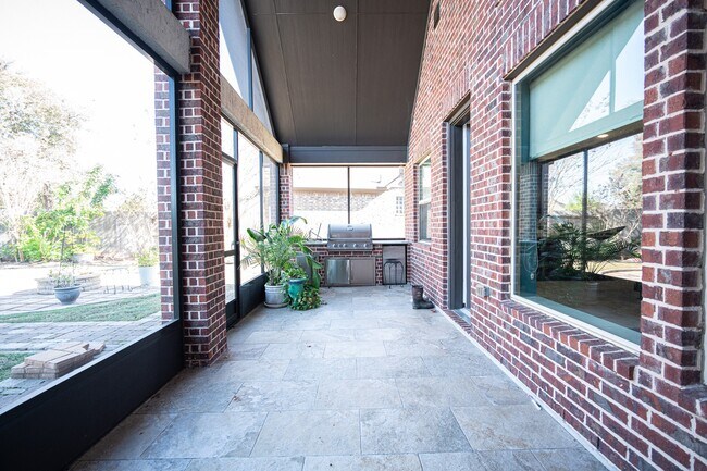 Building Photo - 5802 Caper Shores Ln