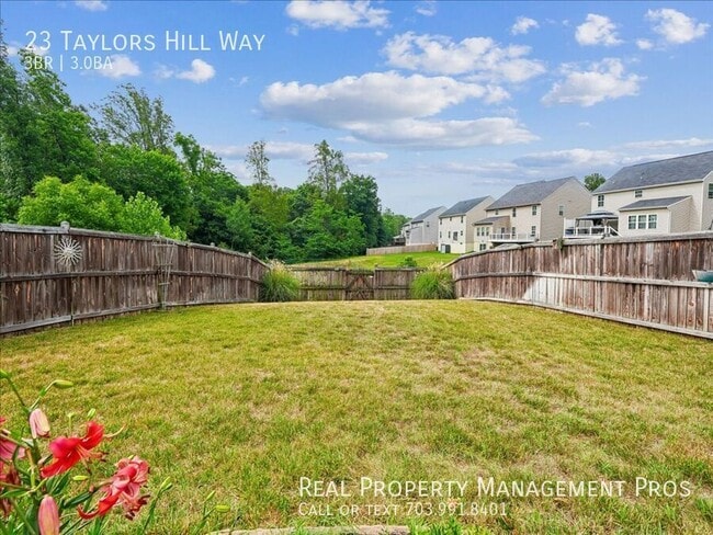 Building Photo - 23 Taylors Hl Wy