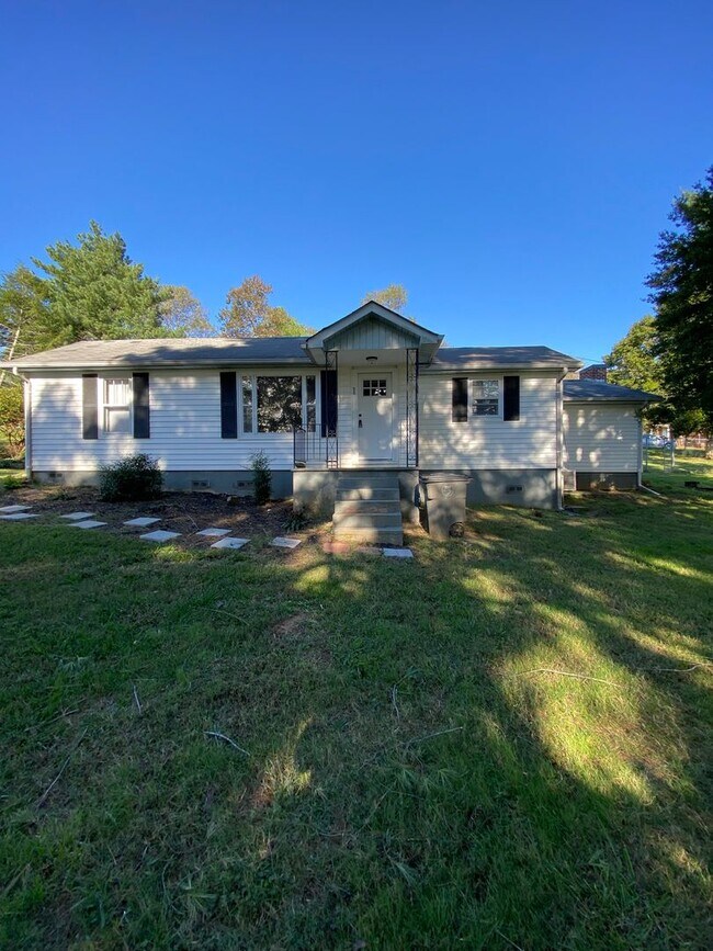 Primary Photo - 1987 Joe Stephens Rd