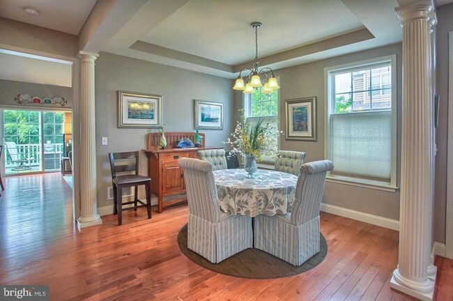 Building Photo - 4755 Laurel Valley Ln