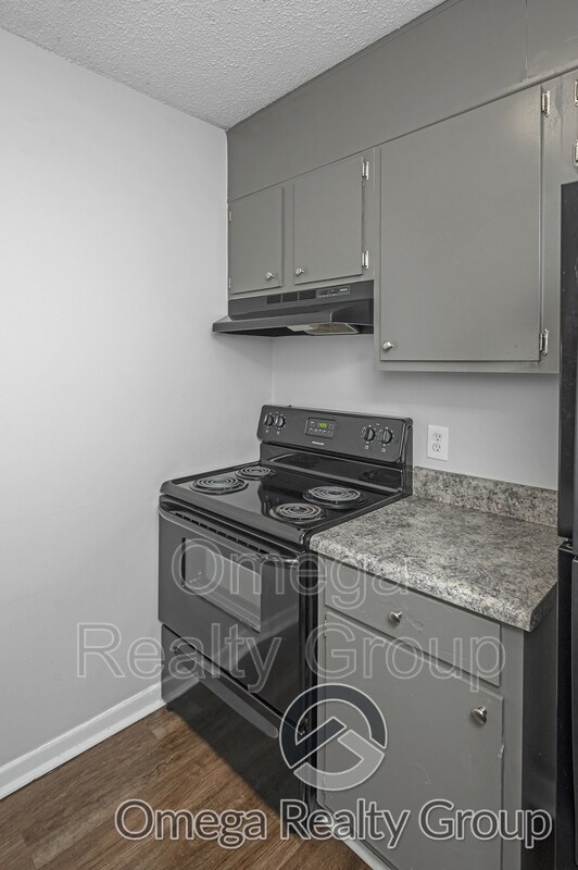 Building Photo - 1936 2nd St NE