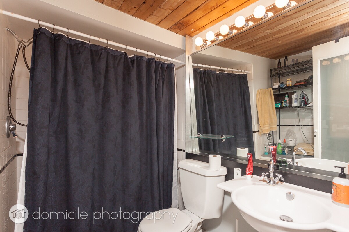 Building Photo - 3312 N Ravenswood Ave