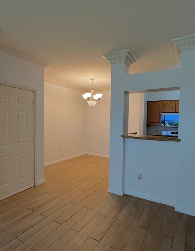 Building Photo - 3231 Allen Pkwy