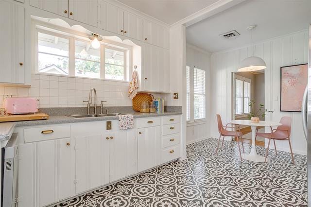 Building Photo - 2718 Cockrell Ave