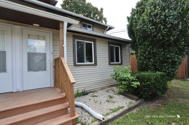 Primary Photo - 33791 N Oak St