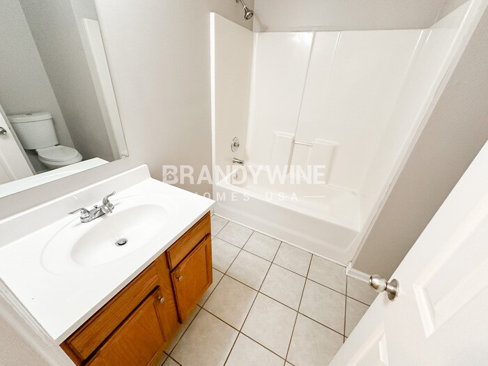 Building Photo - 5389 Sand Bar Ln