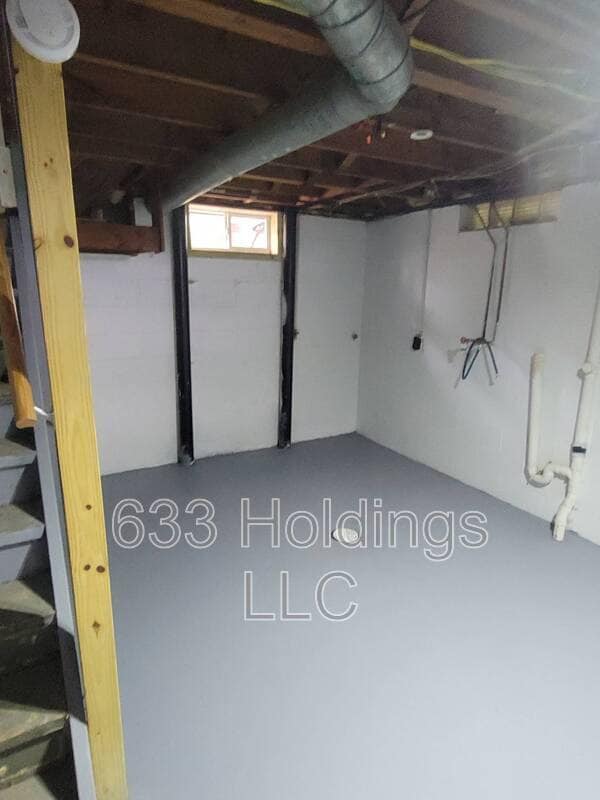 Building Photo - 410 Kutz Ln