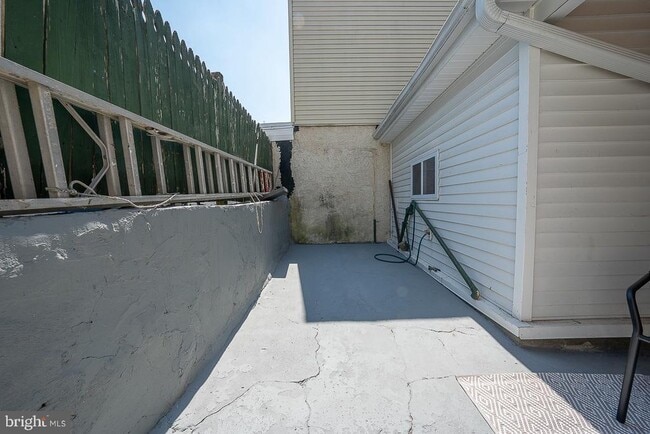 Building Photo - 4517 Ritchie St