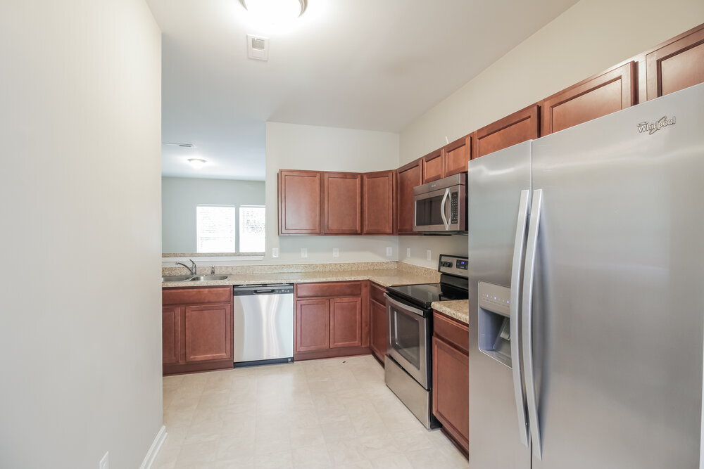 Building Photo - 330 Cornielle Ln