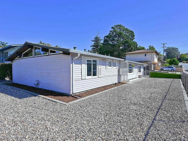 Building Photo - 4 Bed Castro Valley Home For Rent