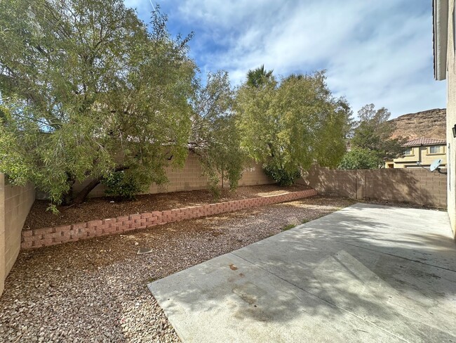 Building Photo - Woods Parcel 10 At Rhodes Ranch