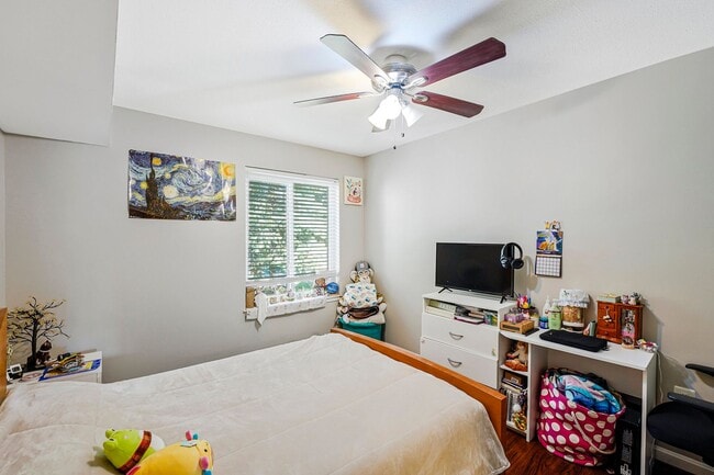 Building Photo - 2 Bedroom 2 Bathroom Condo Available for Rent