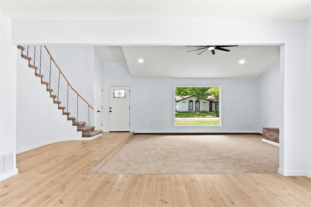 Building Photo - 2925 Brookcrest Dr