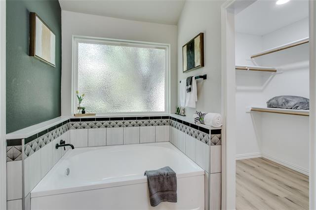 Building Photo - 6704 Gamay Cir