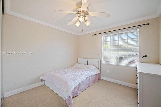 Building Photo - 15376 14th Manor