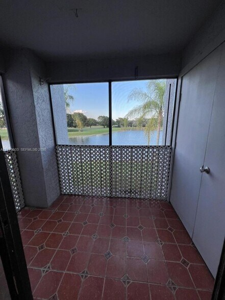 Building Photo - 15067 SW 103rd Ter