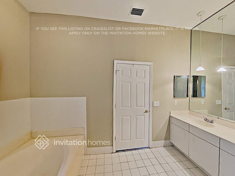 Building Photo - 16751 NW 12th St