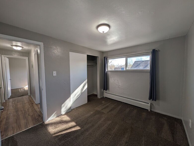 Building Photo - 7095 W 13th Ave