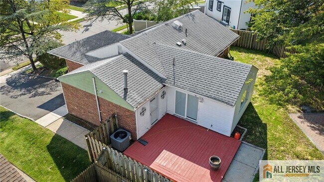 Building Photo - 55 Gurley Rd