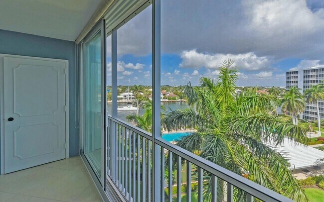 Building Photo - 3300 S Ocean Blvd