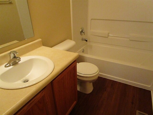 Building Photo - 1518 Bluestem Dr